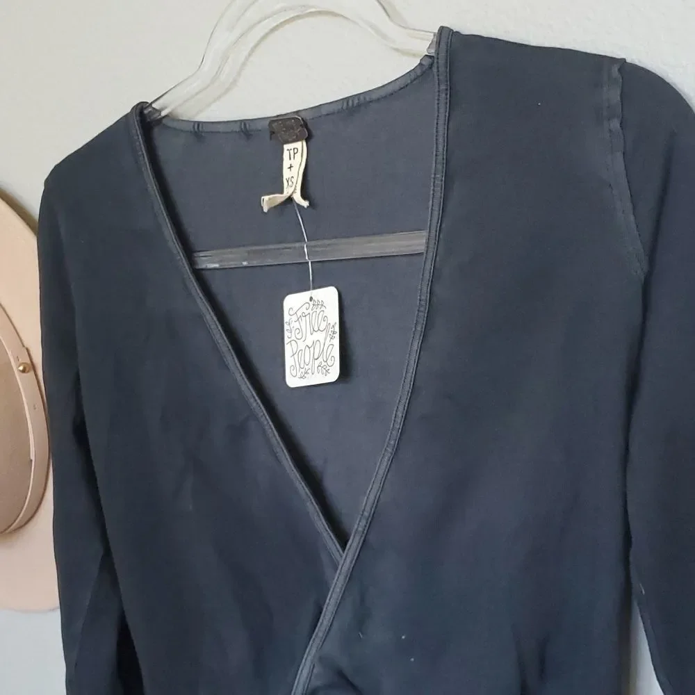 NWT Free People blue top - Picture 3 of 5